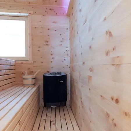 Abete - Attic With Private Apartment